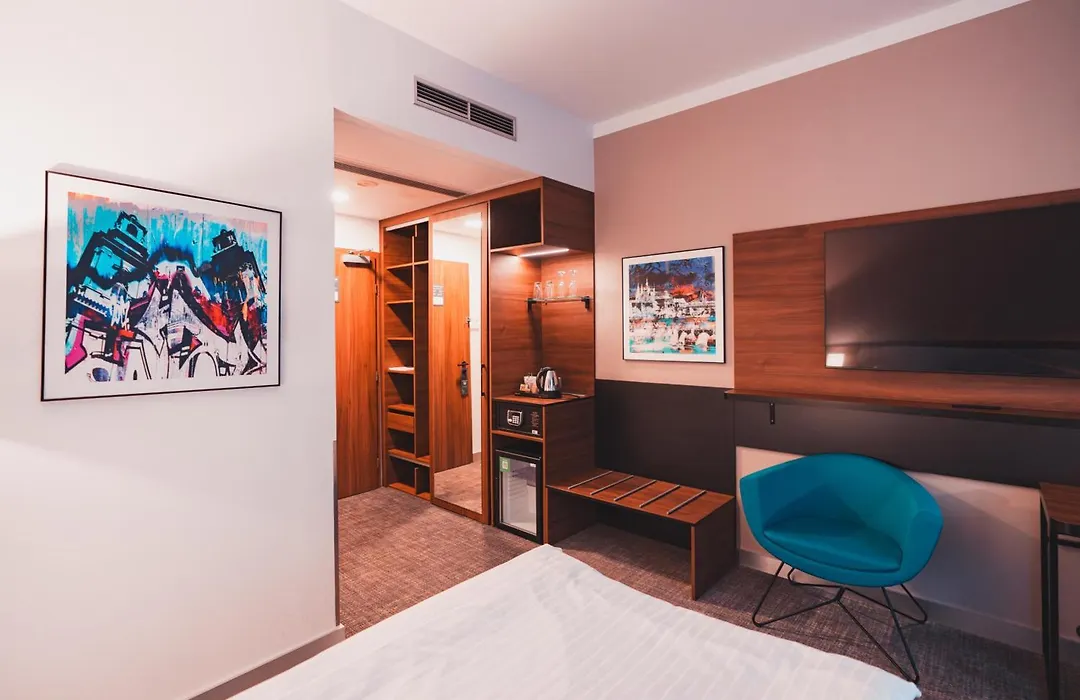 Holiday Inn Prague By Ihg-1