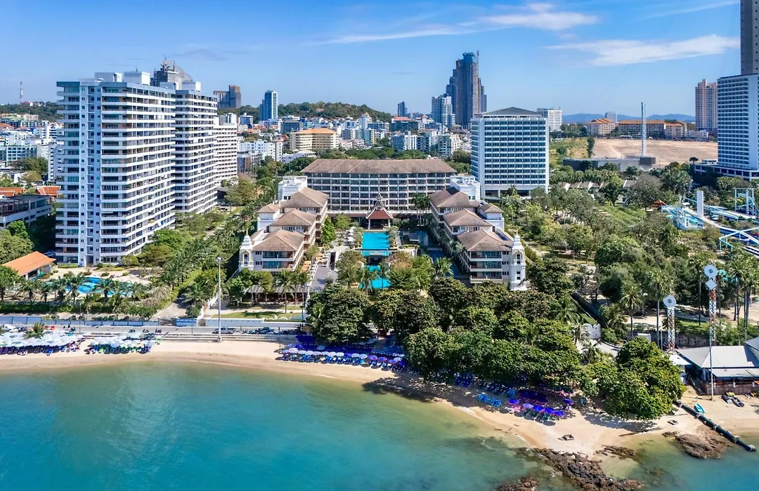 The Heritage Pattaya Beachfront Resort-1