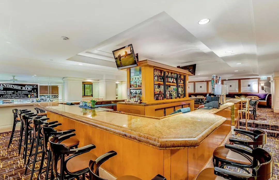 Hilton Los Angeles Airport-1