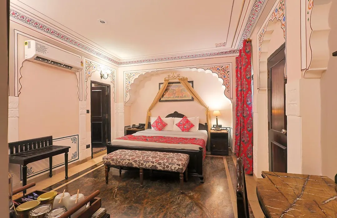 Welcomheritage Traditional Haveli-1