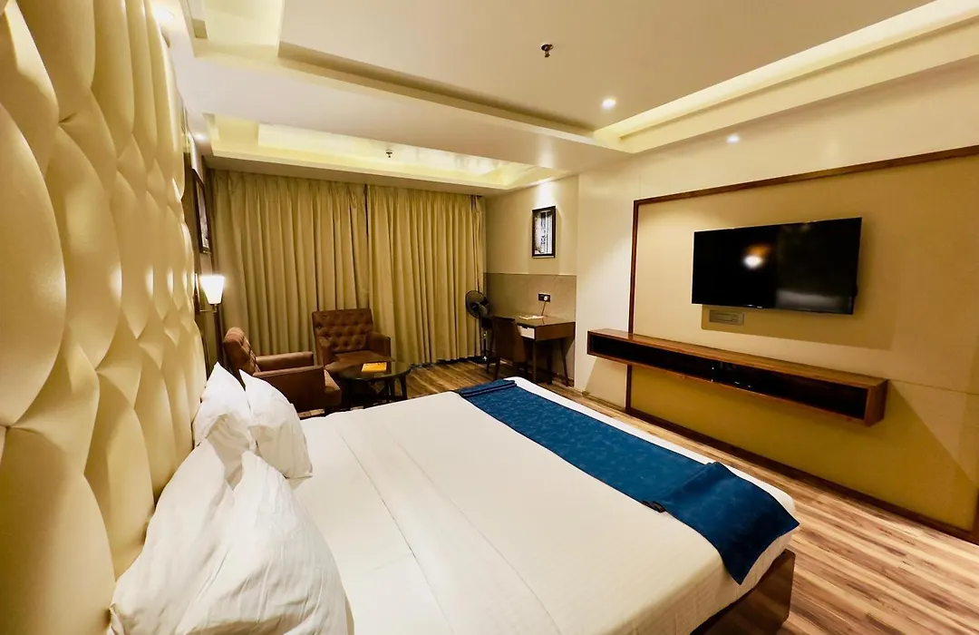 Hotel Vintage Zirakpur Chandigarh-1