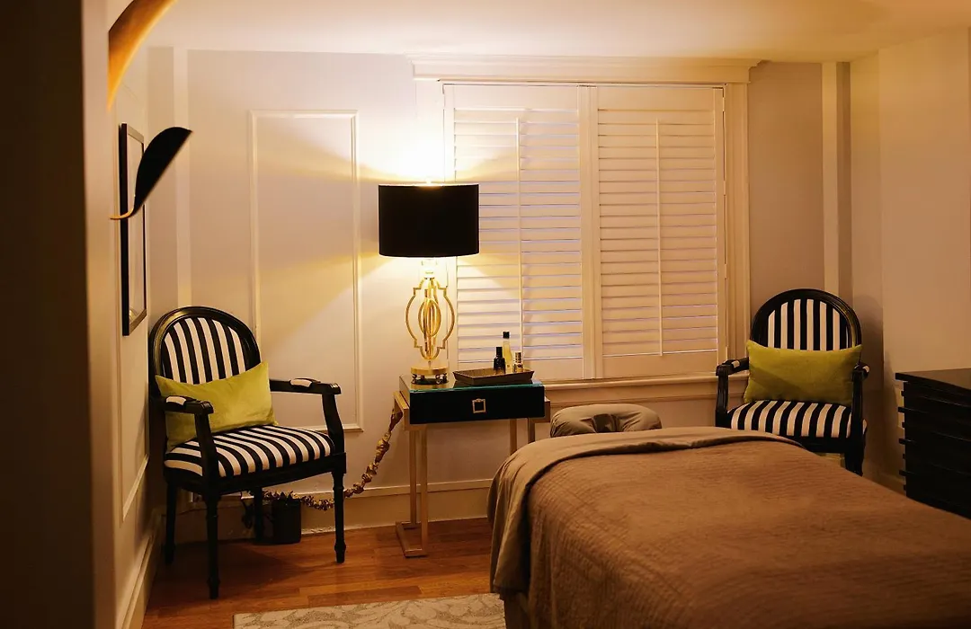 The Oxford Hotel-1