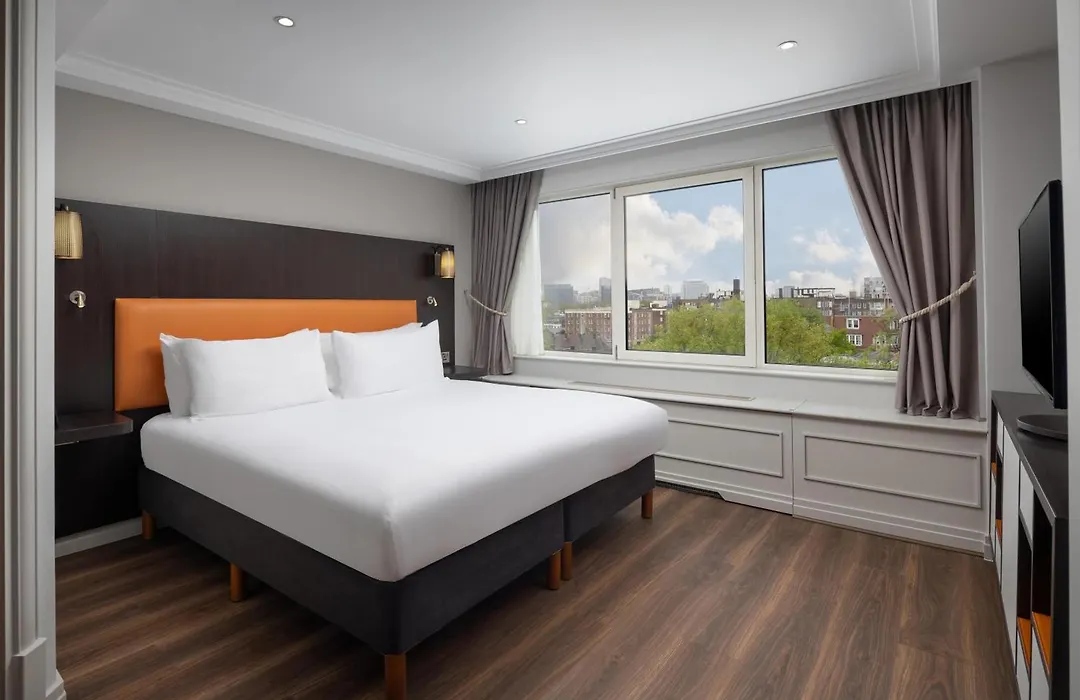 Doubletree By Hilton London - Hyde Park-1