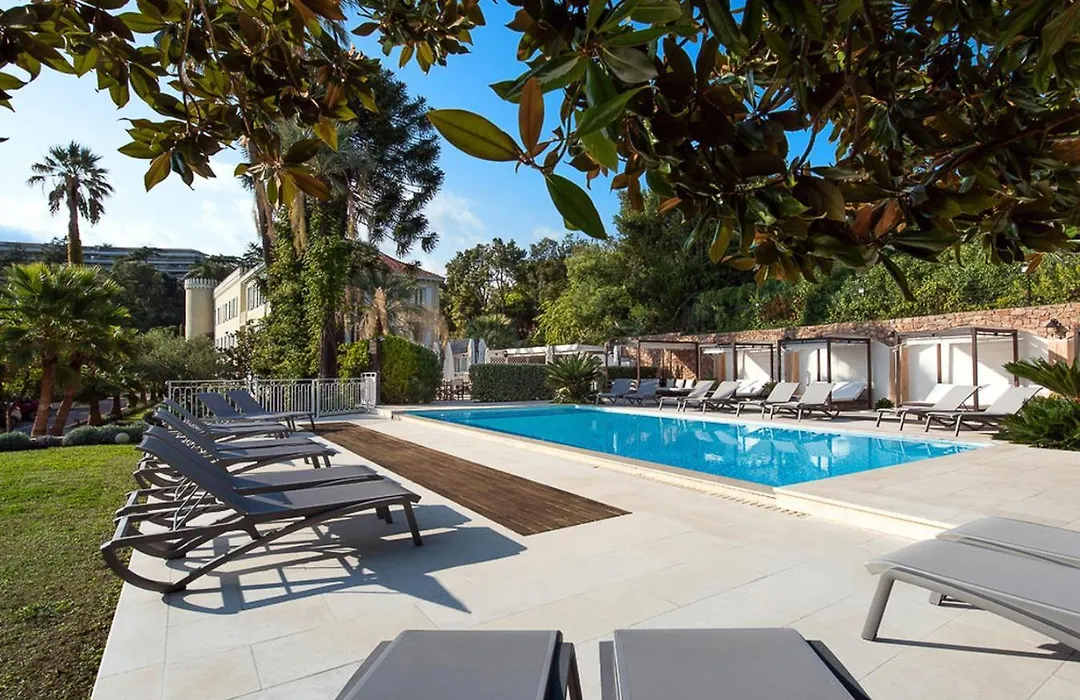 Hotel Chateau De La Tour Cannes-1