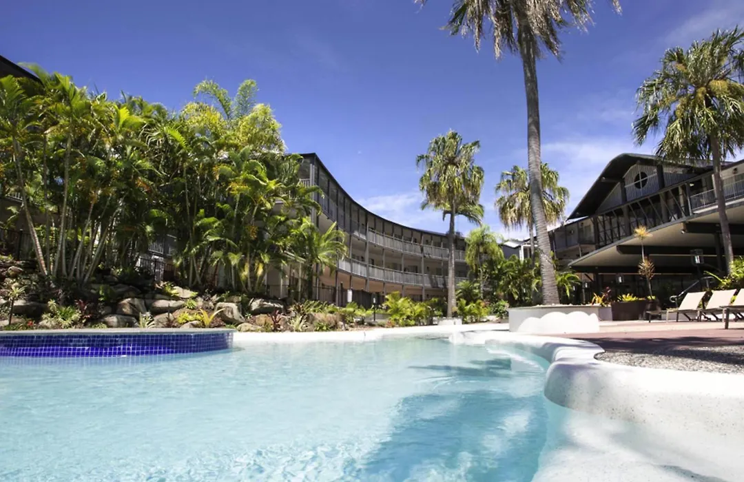 Mantra Club Croc-1