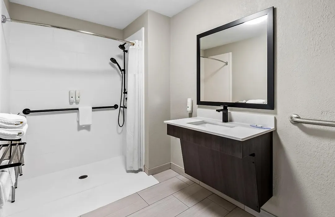 Quality Inn & Suites Florence Civic Center-1
