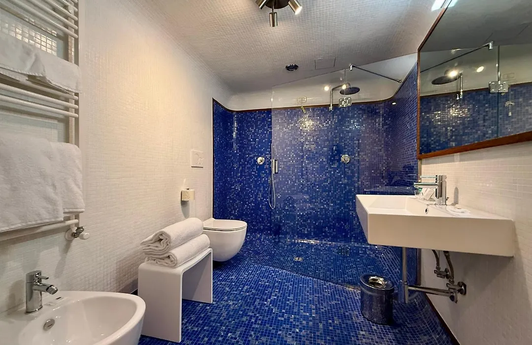 Avogaria 5 Rooms-1