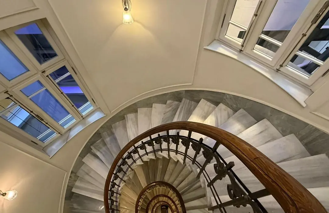 Corinne Art & Boutique Hotel-1