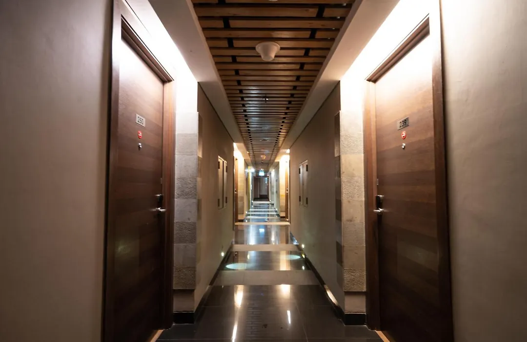 Bedrock Hotel Kuta-1