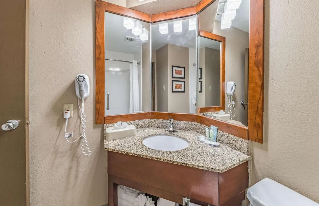 Quality Inn West Plano - Dallas-1