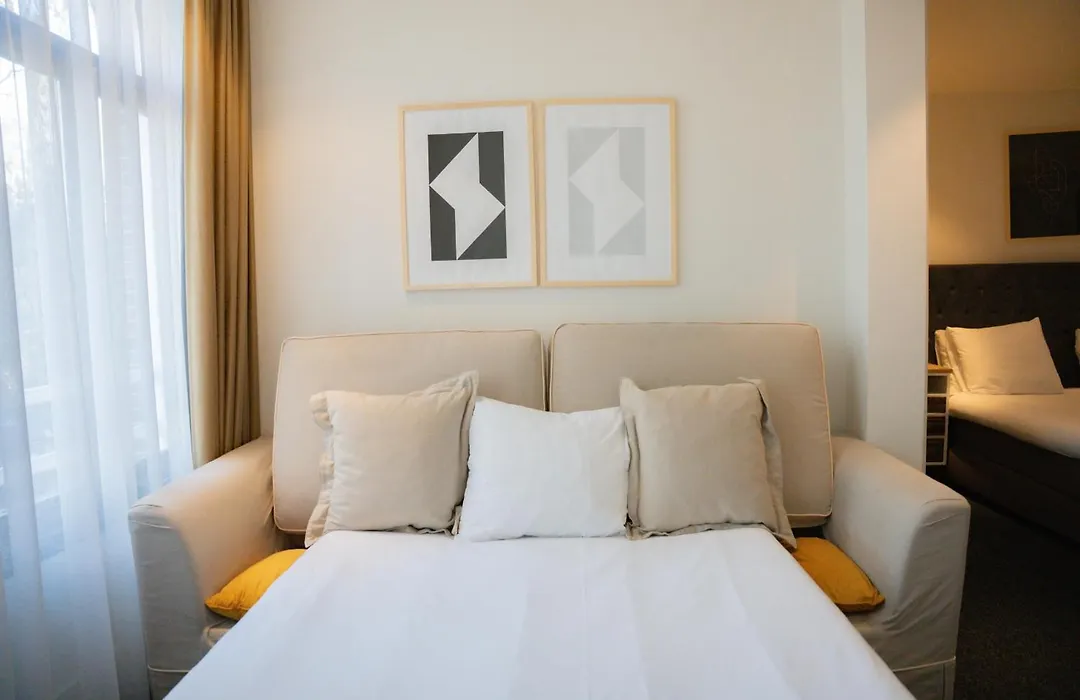 S&A Vondel Park Hotel-1