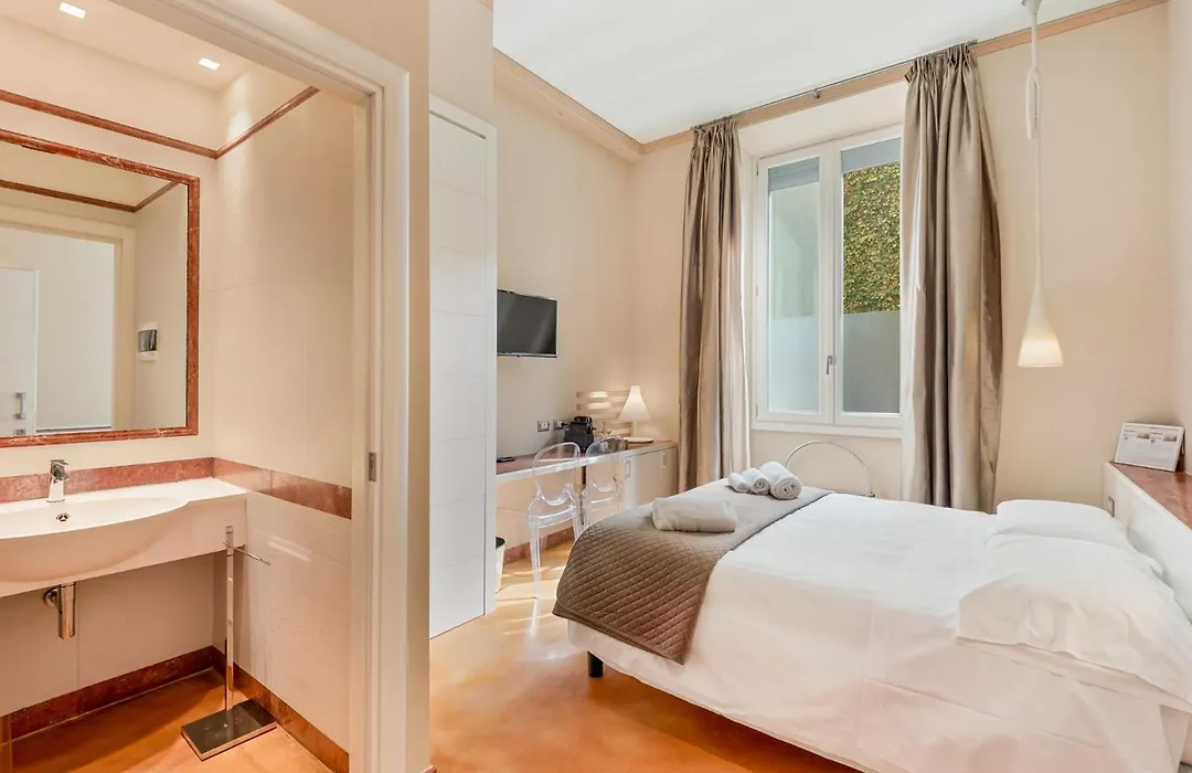 Aurora Garden Lodging - Rooms & Apartment-1
