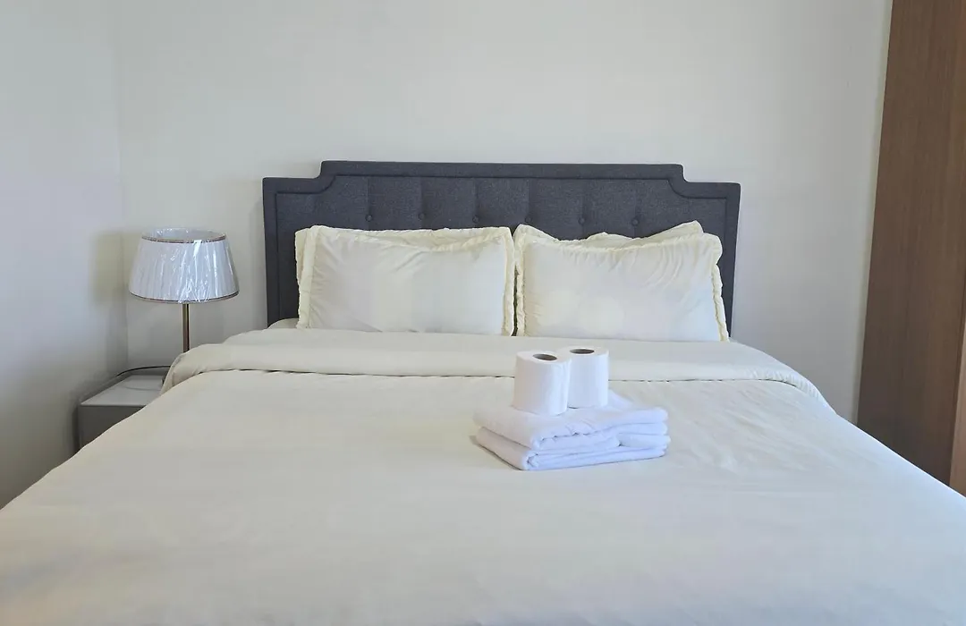 8 Adriatico Manila Condotel Sea View Corner Unit Near St Lukes Clinic-1