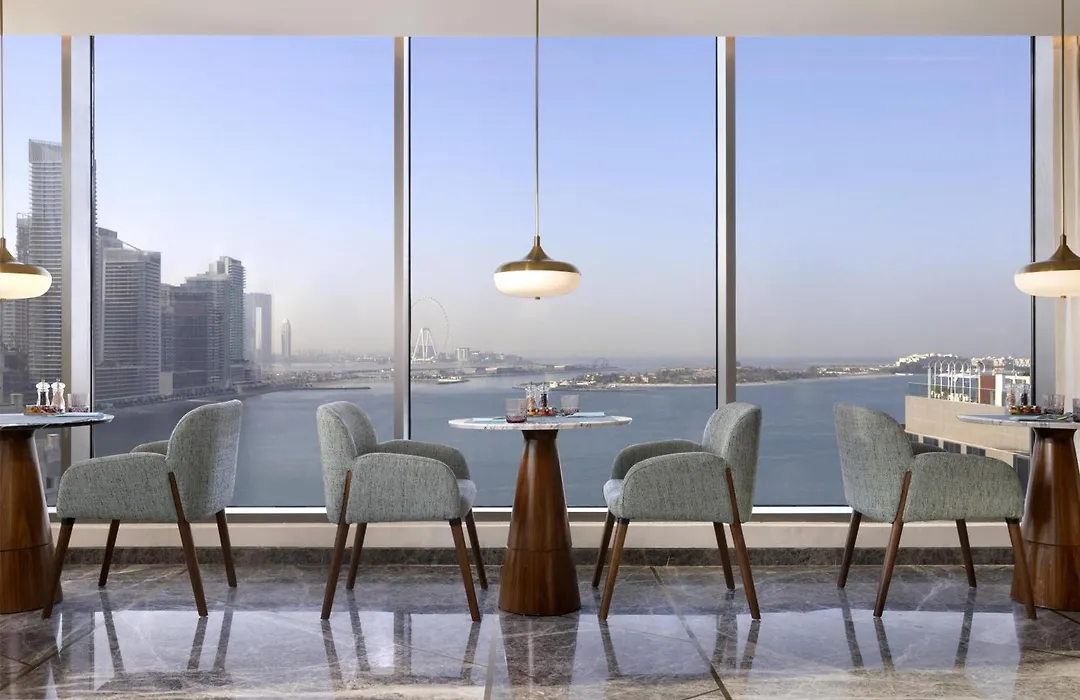 Tumbi Hotel Dubai The Palm,Tapestry Collection Hilton-1