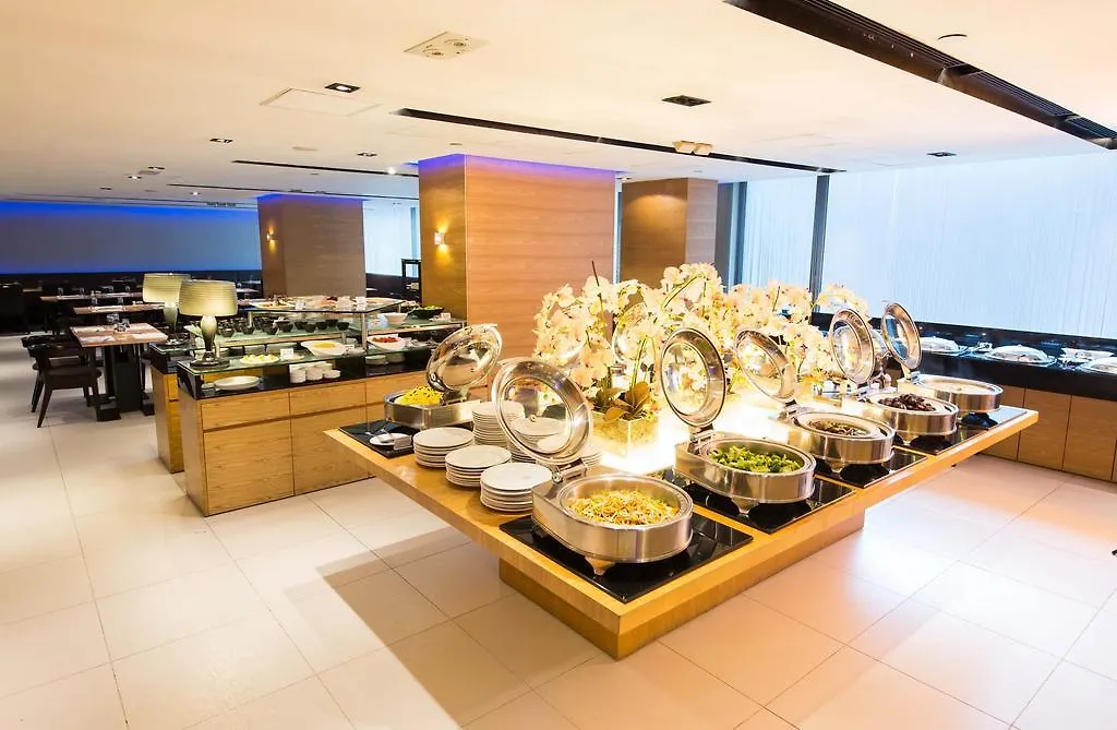 Empire Hotel Causeway Bay-1