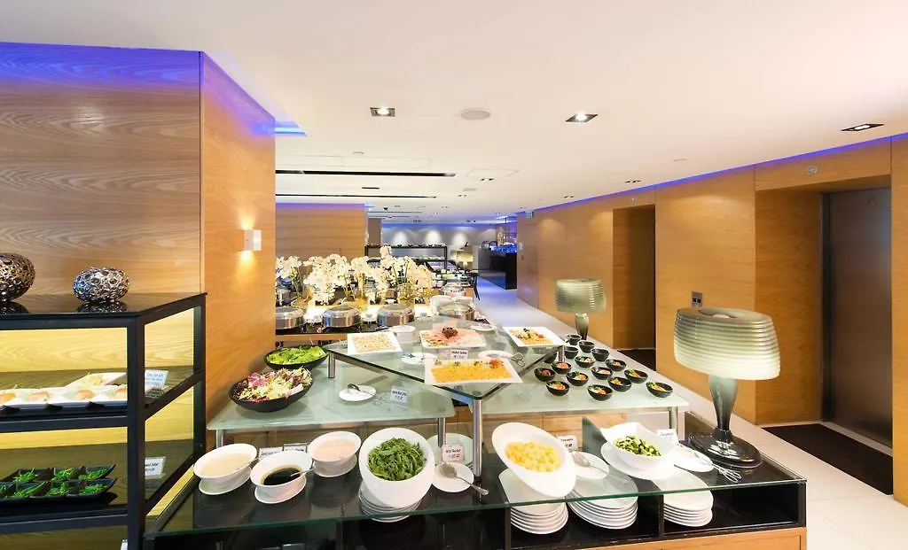 Empire Hotel Causeway Bay-1