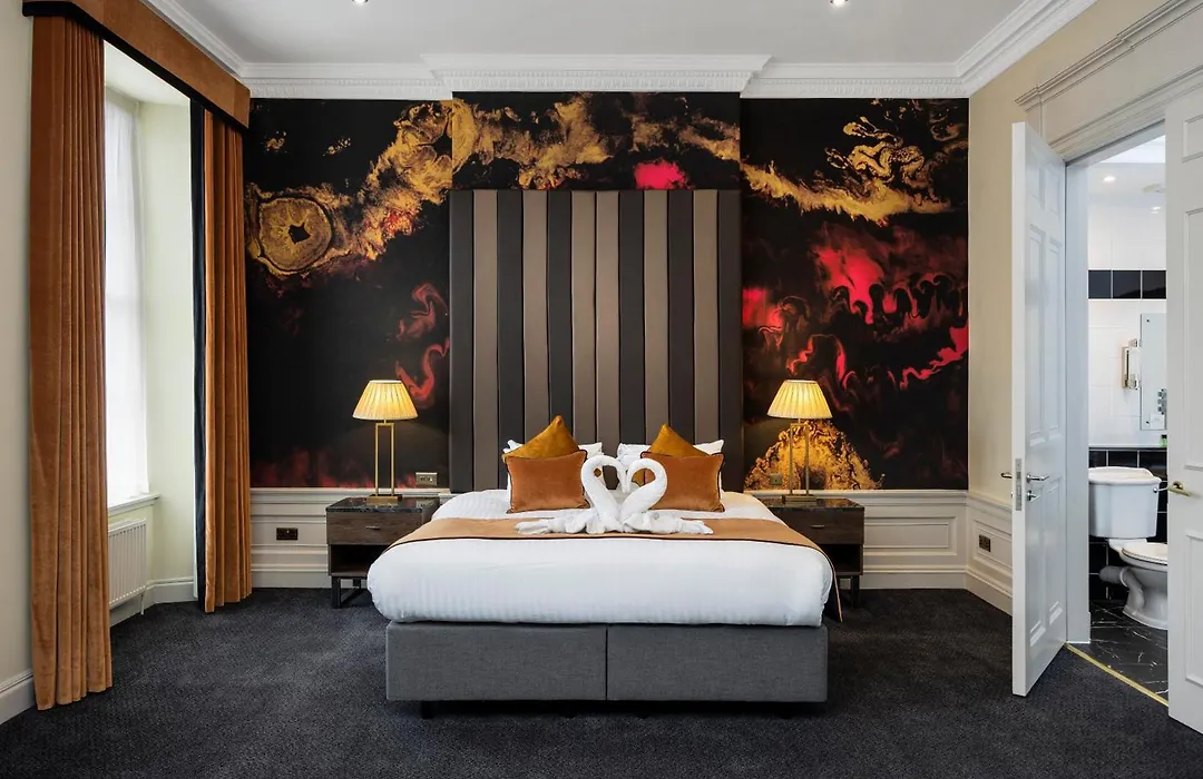 Albany Hotel-1