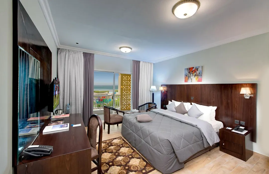 Sharjah Carlton Hotel-1