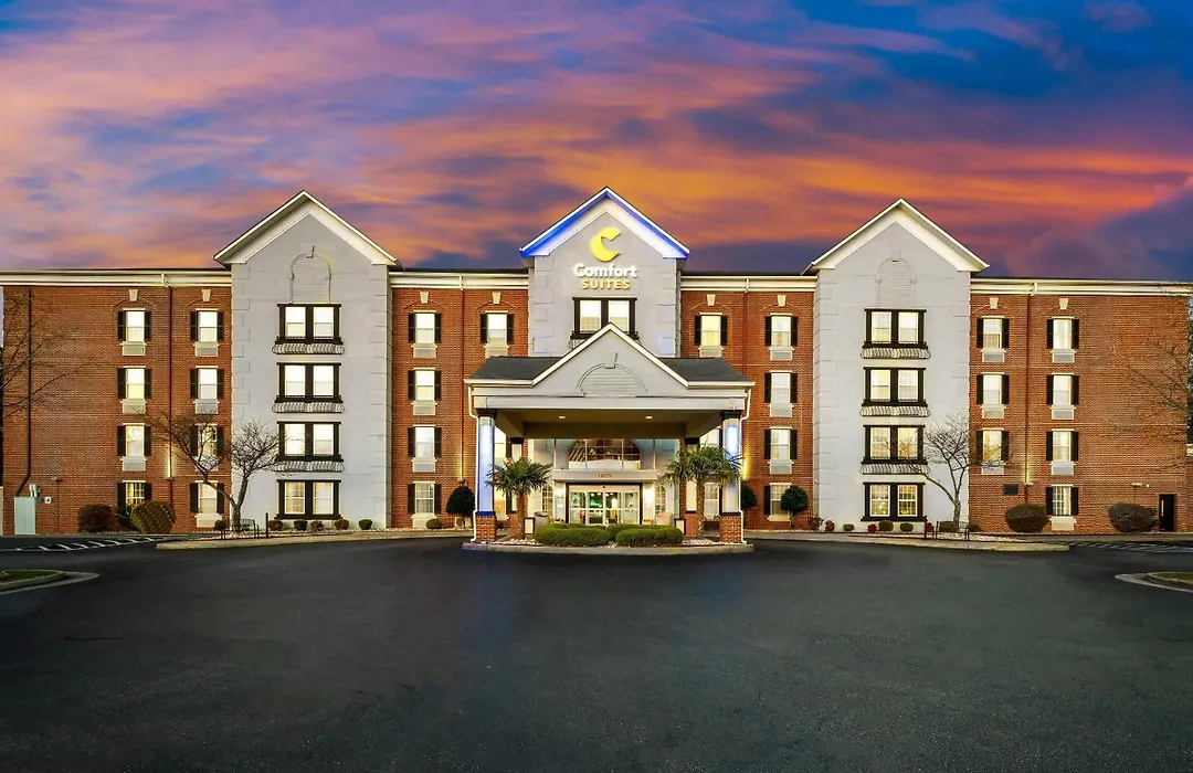 Comfort Suites Newport News Airport-1