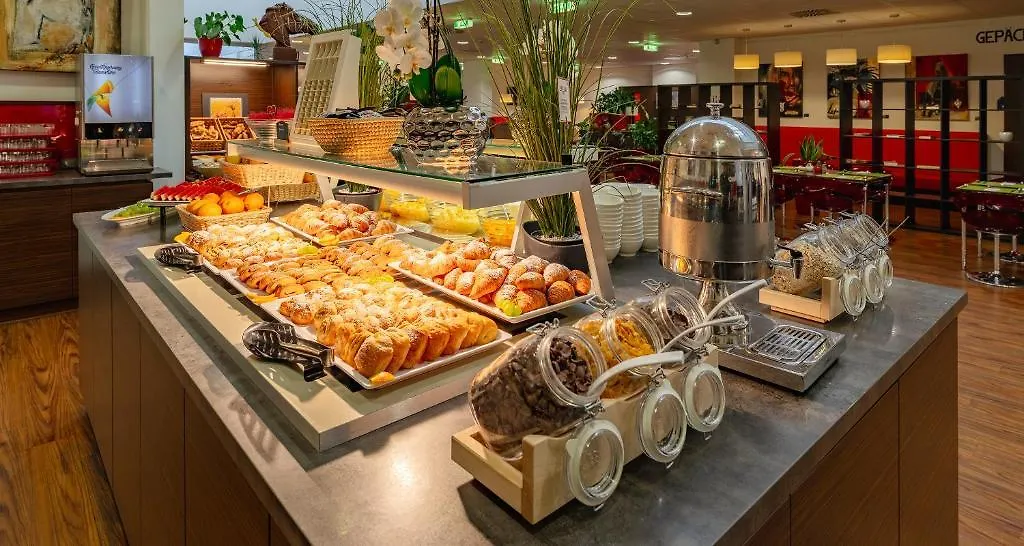Plaza Inn Amedia Vienna-1