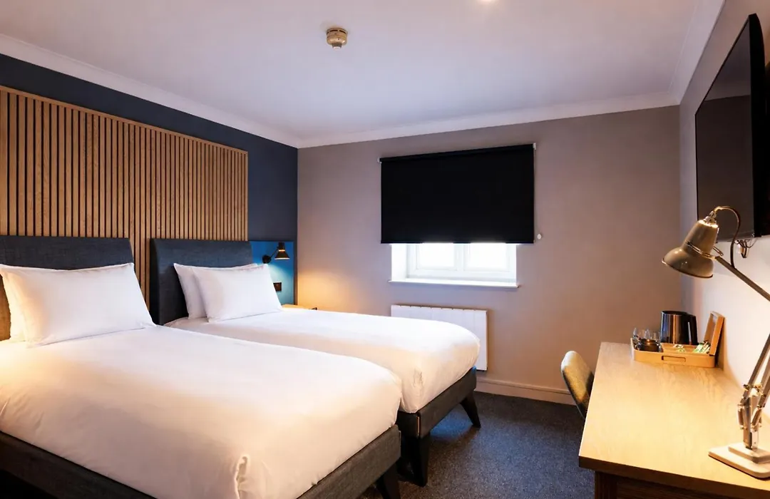 Village Hotel Leeds South-1