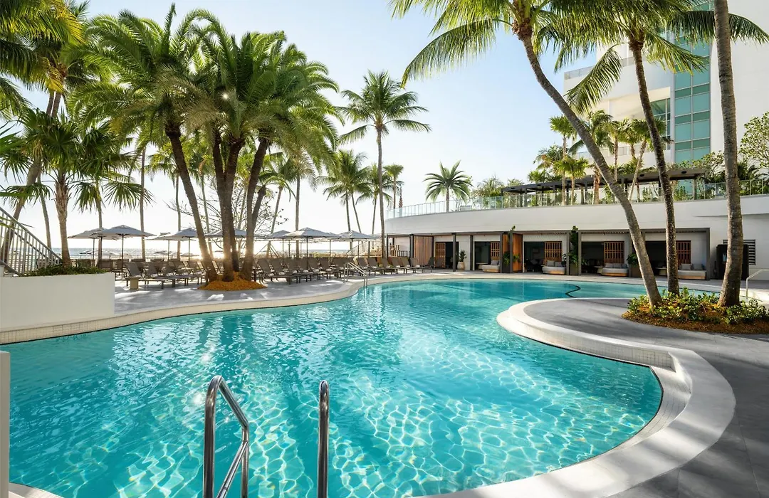 Signia By Hilton Diplomat Beach Resort-1