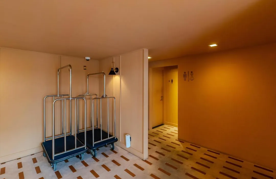 Happihaus Hotel Bangkok-1