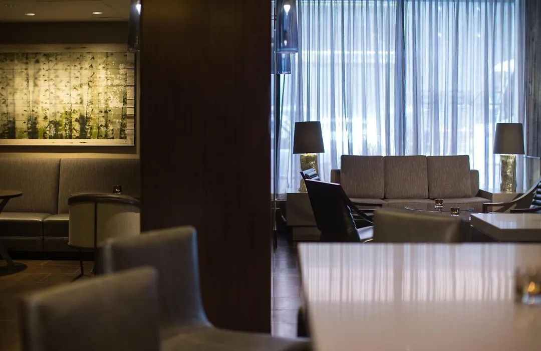 Calgary Marriott Downtown Hotel-1