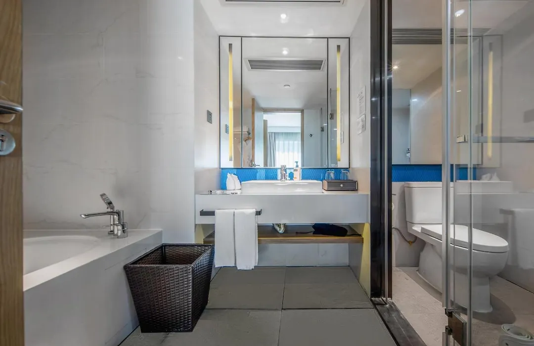 Holiday Inn Express Shenzhen Dongmen By Ihg-1