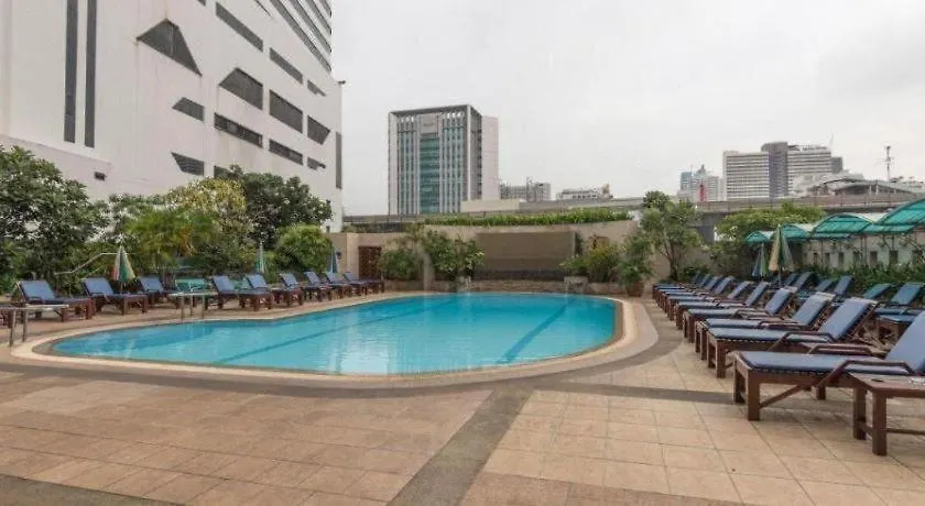 Nana Hotel Bangkok-1