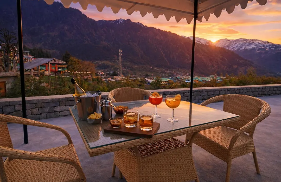 The Manali Suite & Villas - Luxury Stay Away From City Hustle-1