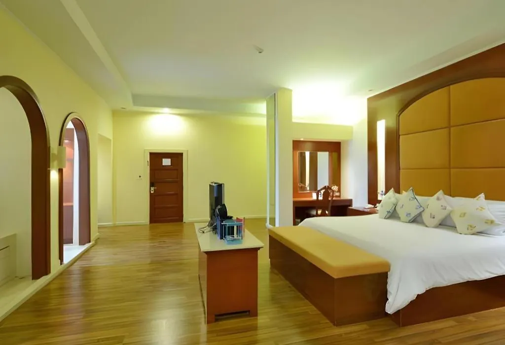 Hip Hotel Bangkok-1