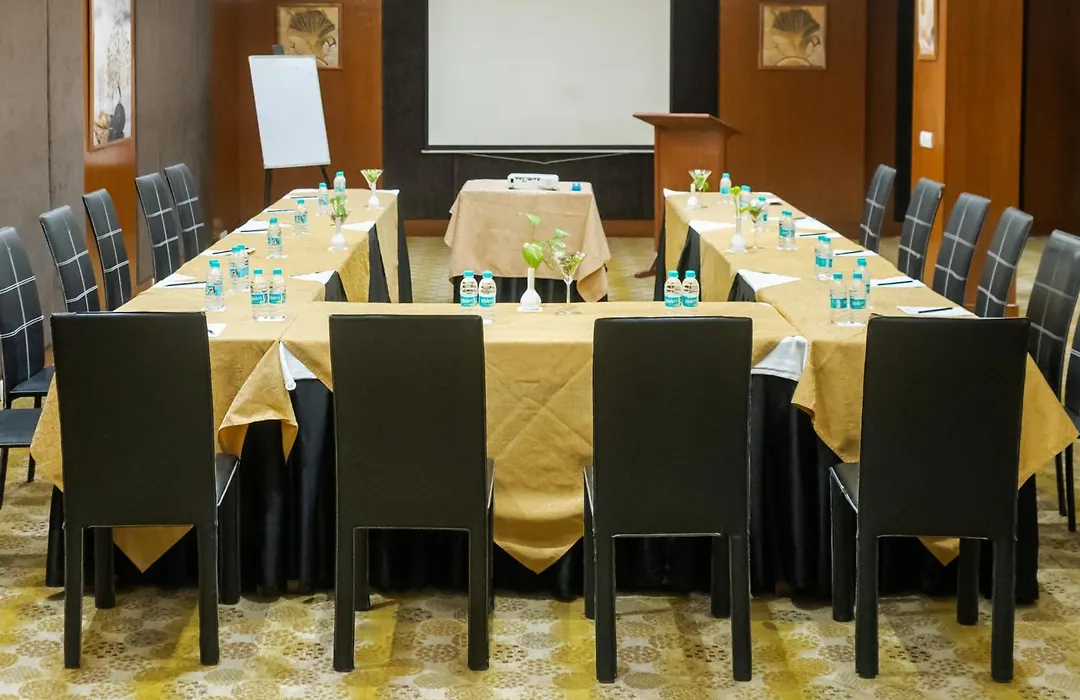 Udman Hotel Panchshila Park-1