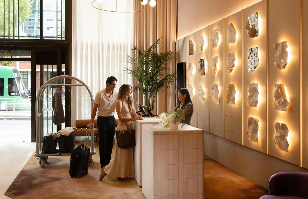 Mercure Melbourne La Trobe Street-1