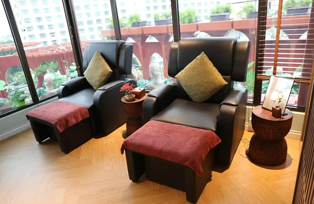 Me Saigon Boutique Hotel-1