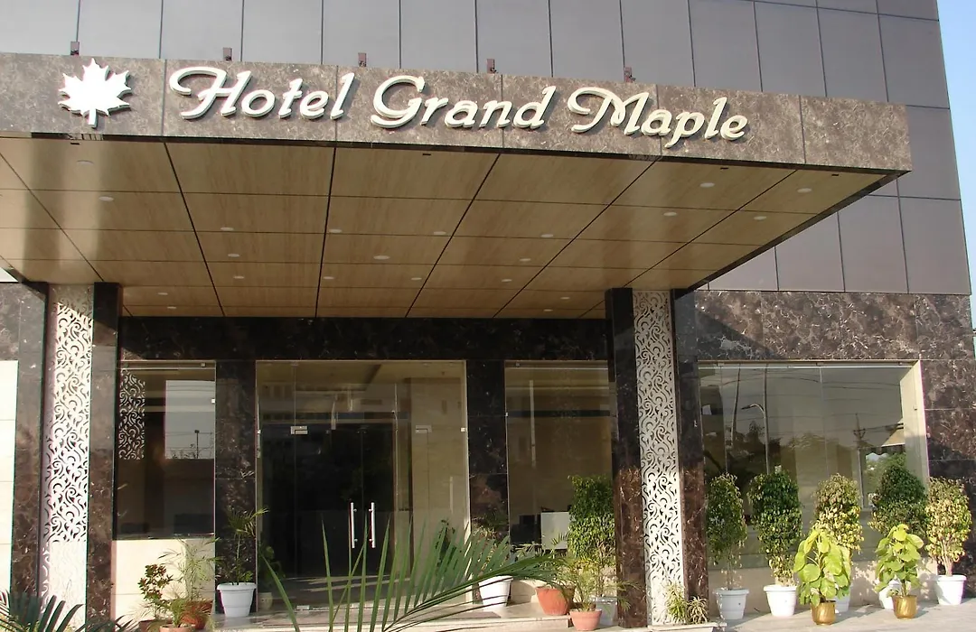 Hotel Grand Maple-1