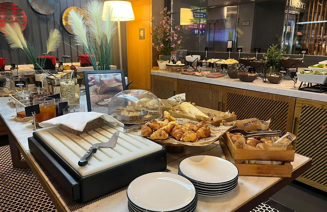 Park Inn By Radisson Istanbul Atasehir-1