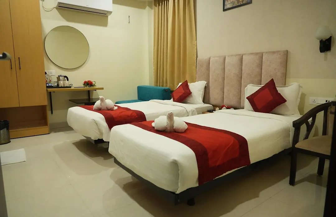 Hotel Yatharth Inn-1
