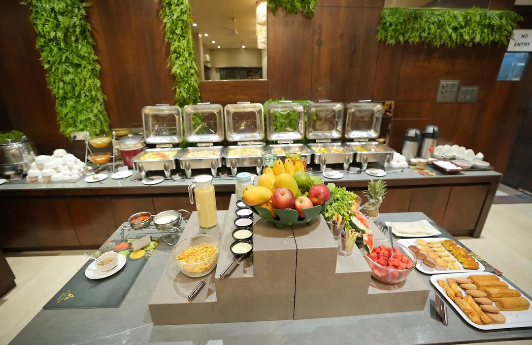Alaukik Hotel-1