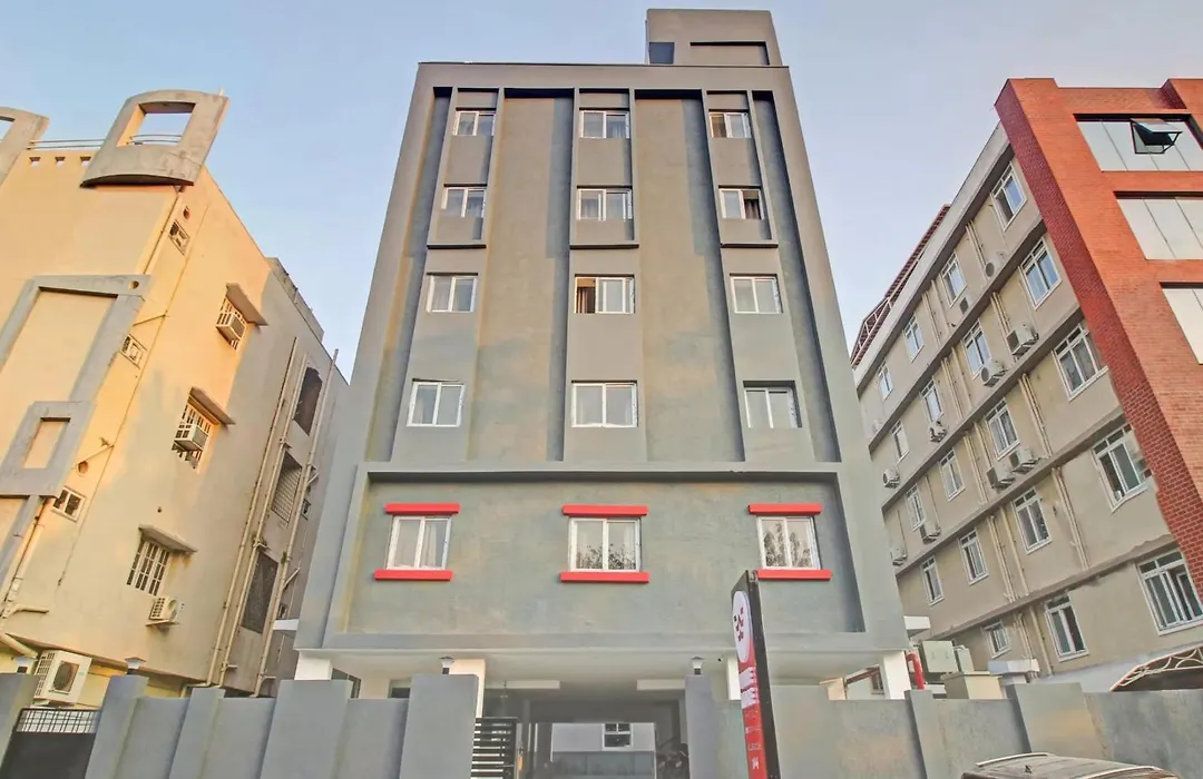 Super Townhouse Whiteridge Gachibowli Near Aig Hospital-1