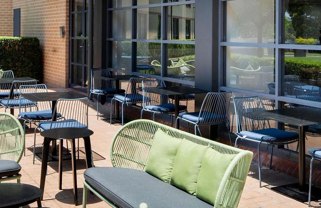 Mercure Sydney Macquarie Park-1