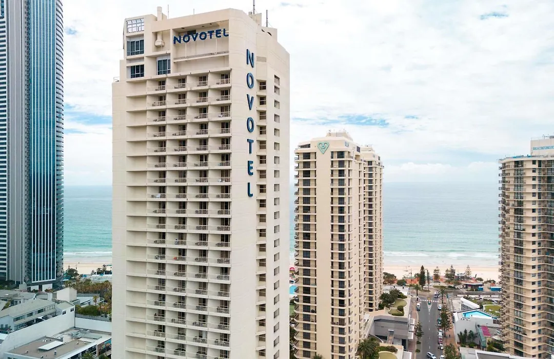 Novotel Surfers Paradise-1