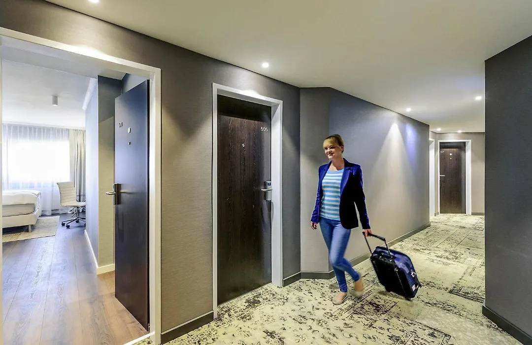 Mercure Hotel Raphael Wien-1