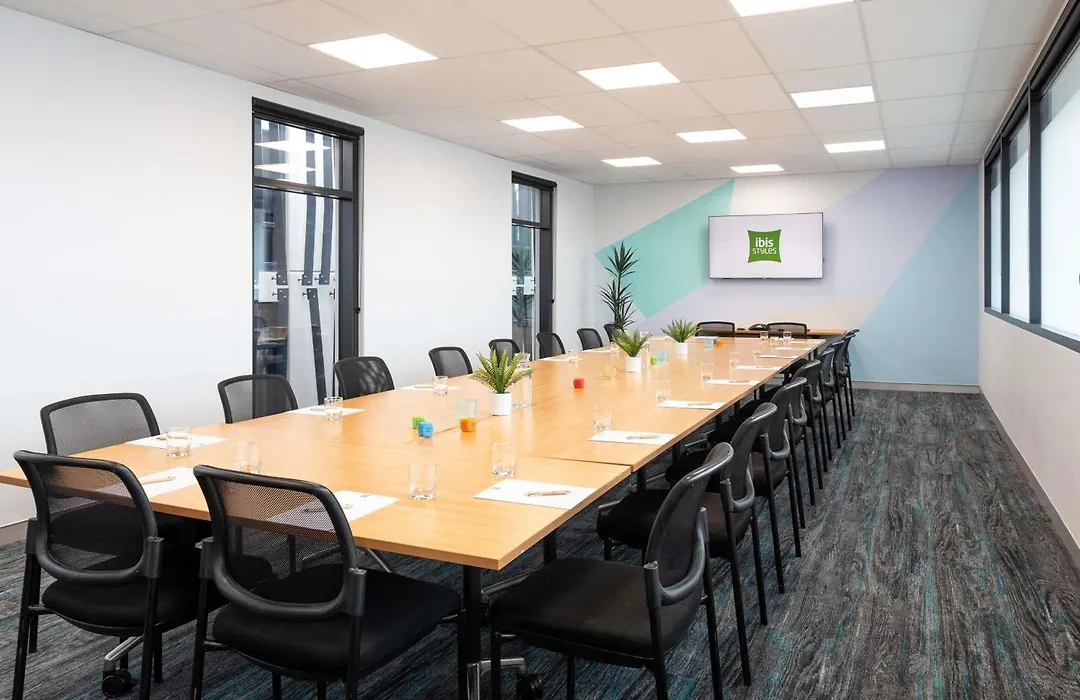 Ibis Styles Hobart-1