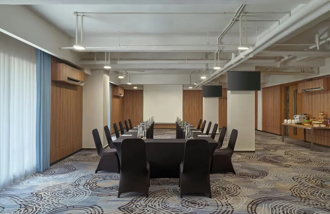 Fairfield By Marriott Bali Kuta Sunset Road-1