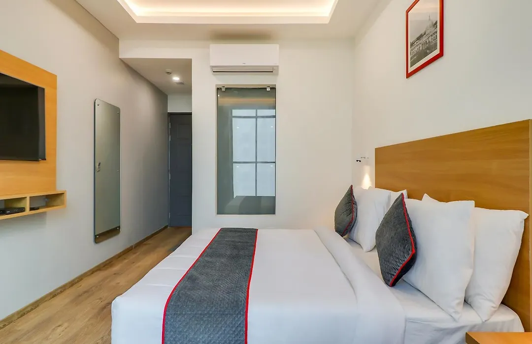 Super Townhouse Jashn-1