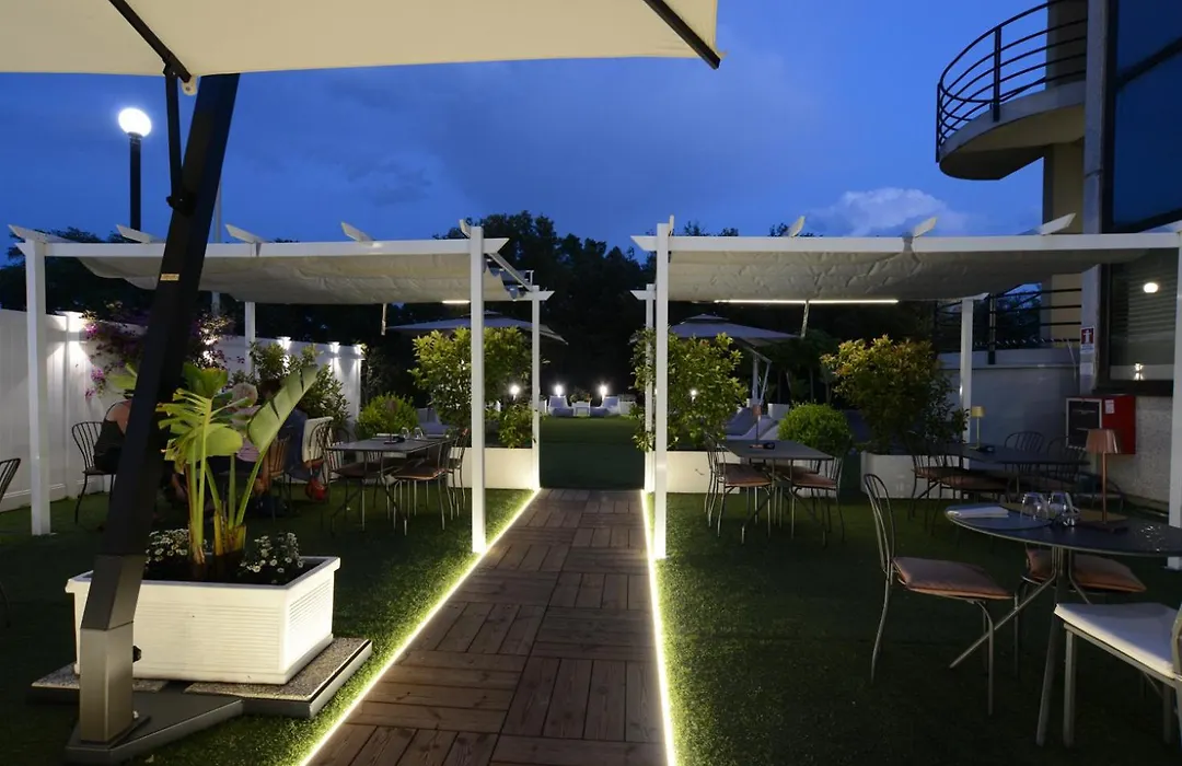 Hotel The Brand-1