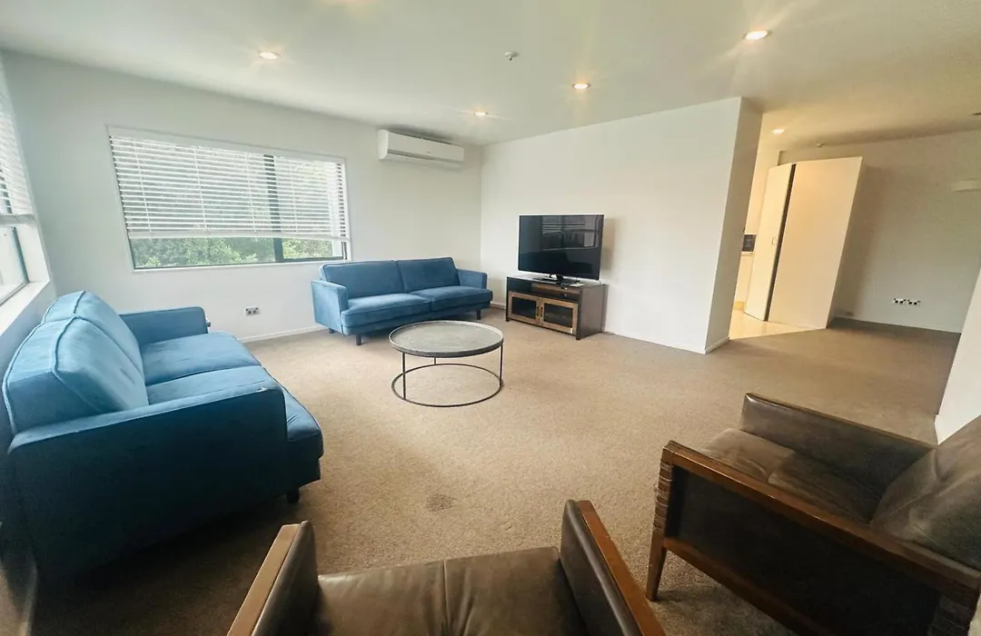 Best Western Ellerslie International Hotel-1