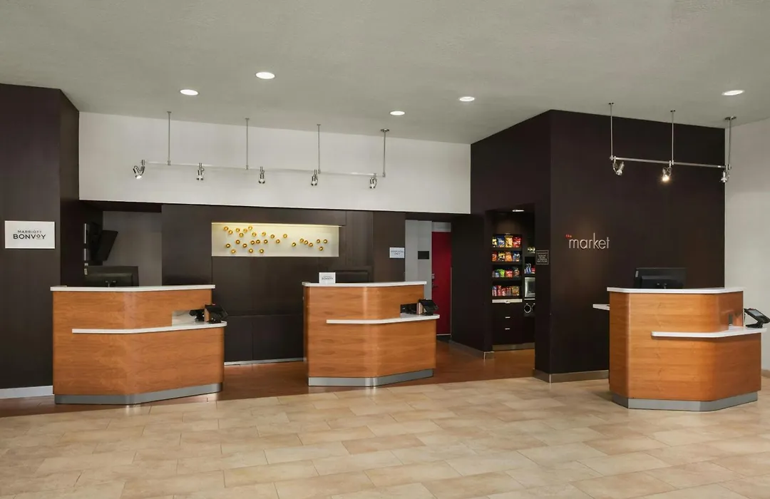 Courtyard By Marriott Fishermans Wharf-1