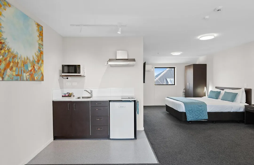 Ashford Motor Lodge-1